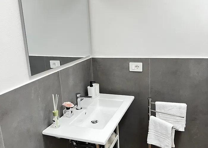 R&v - Nel Cuore Di Apartamento *