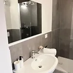 R&v - Nel Cuore Di Apartamento
