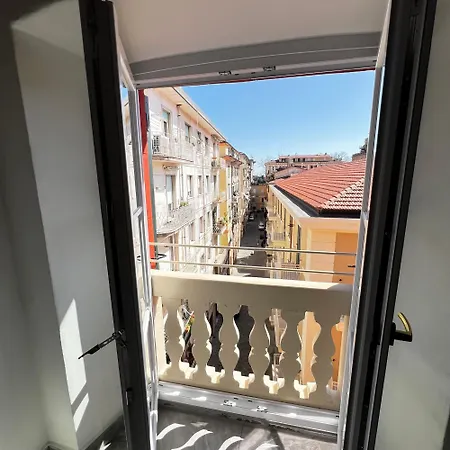 R&v - Nel Cuore Di La Spezia