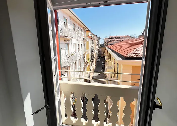 R&v - Nel Cuore Di La Spezia